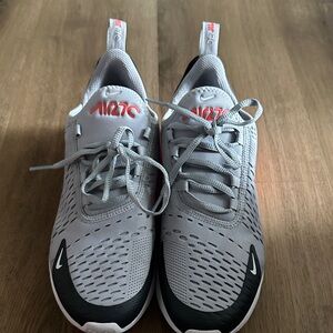 Nike Air Max 270 Light Gray and Black Sneakers